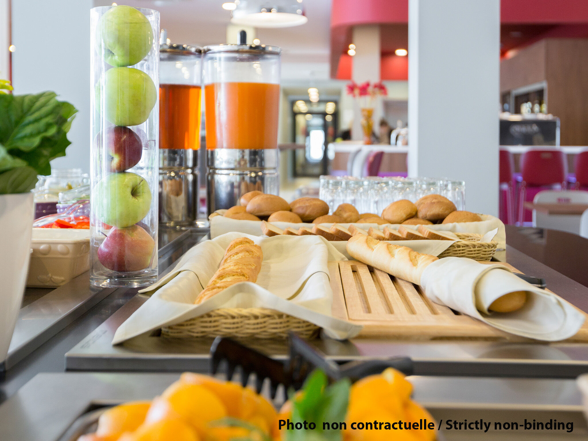 Ibis Styles Berlin Treptow Ξενοδοχείο Εστιατόριο φωτογραφία
